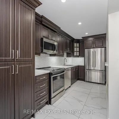 82,&nbsp;Twin Pines, Northwest Sandalwood Parkway, Brampton