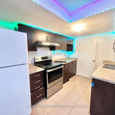 21,&nbsp;MIDVALE, Fletcher's Meadow, Brampton