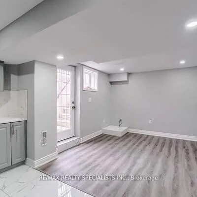 34,&nbsp;St. George's, Northwood Park, Brampton