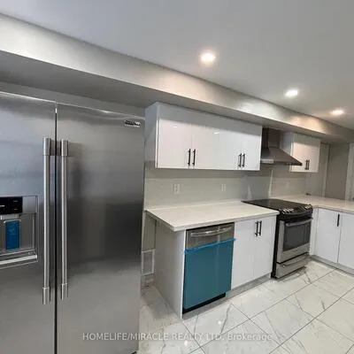 219, Mcmurchy, Brampton South, Brampton