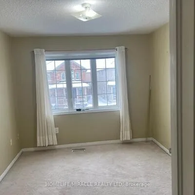 33,&nbsp;Revelstoke, Sandringham-Wellington, Brampton