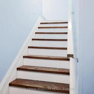 273, Centre, Brampton North, Brampton