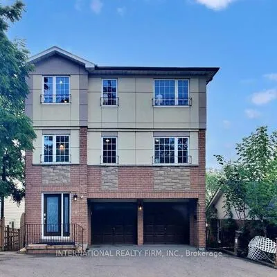 6,&nbsp;English, Brampton West, Brampton