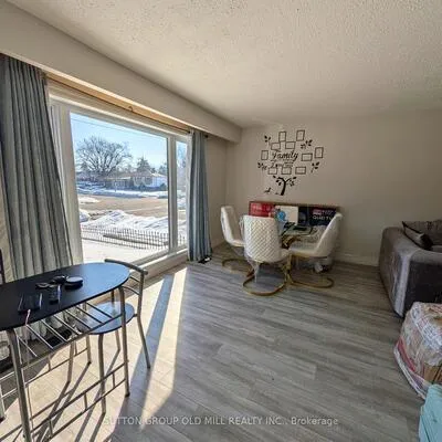 19,&nbsp;Ascot, Avondale, Brampton