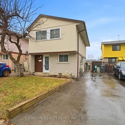 34,&nbsp;Hillbank, Central Park, Brampton