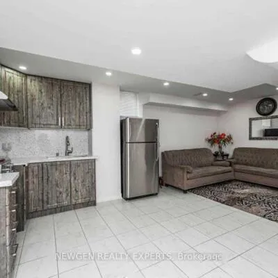 24,&nbsp;Thornapple (Basement), Sandringham-Wellington North, Brampton