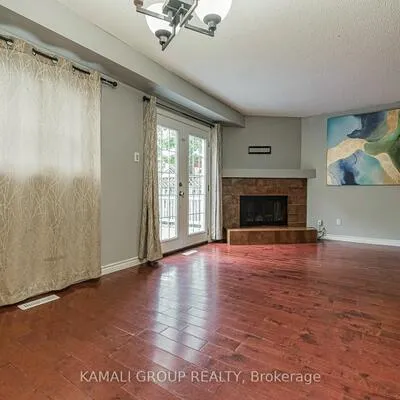 77,&nbsp;Ecclestone, Brampton West, Brampton