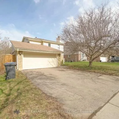 64,&nbsp;Somerset, Heart Lake West, Brampton