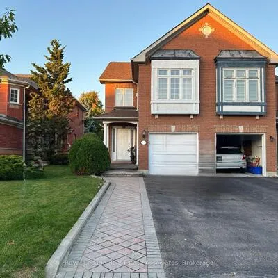 122,&nbsp;Pressed Brick, Brampton North, Brampton