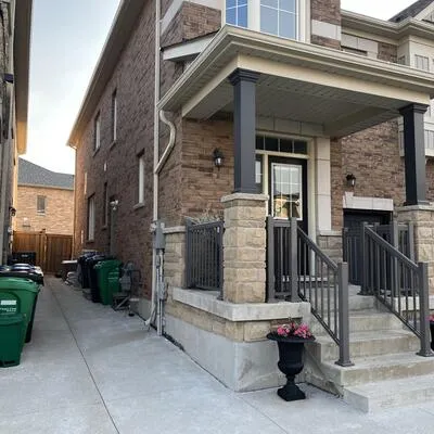 50,&nbsp;Bernadino, Bram East, Brampton