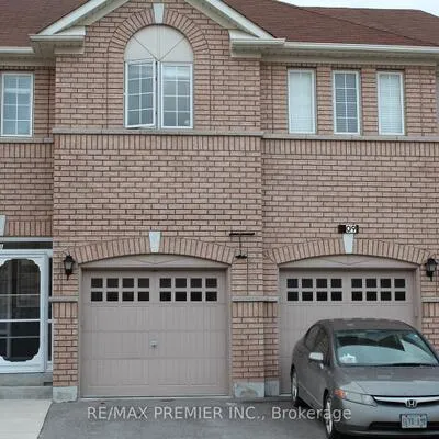111,&nbsp;Crystalview, Bram East, Brampton