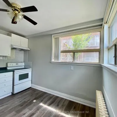 34,&nbsp;Erlesmere, Brampton East, Brampton