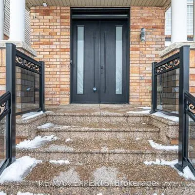194,&nbsp;Fandango, Credit Valley, Brampton
