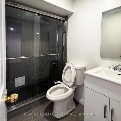 27,&nbsp;Dulverton, Northwest Brampton, Brampton