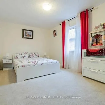 93,&nbsp;Padbury, Northwest Brampton, Brampton