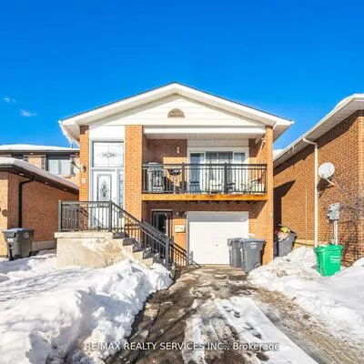 8,&nbsp;DEERPARK, Brampton West, Brampton