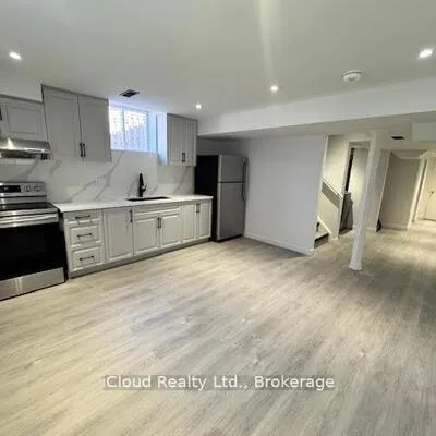 28,&nbsp;Tianalee, Fletcher's Meadow, Brampton