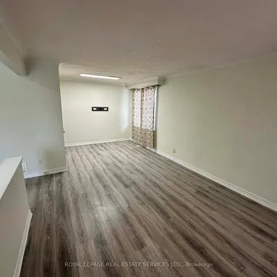 7,&nbsp;Kingsmere, Northwood Park, Brampton