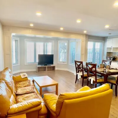 32,&nbsp;Tysonville, Northwest Brampton, Brampton
