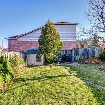 70,&nbsp;Nectarine, Westgate, Brampton