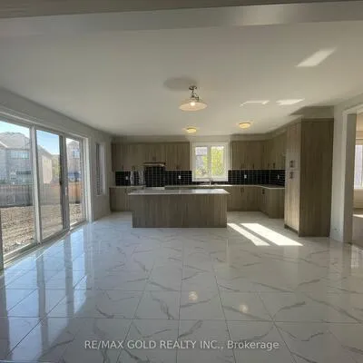 31,&nbsp;Dolomite, Bram East, Brampton
