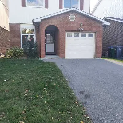 39,&nbsp;Hockley, Madoc, Brampton
