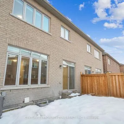 38,&nbsp;Dolobram, Northwest Brampton, Brampton
