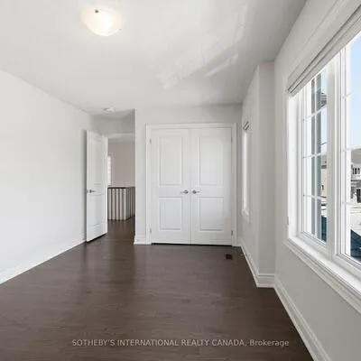 32,&nbsp;Bermondsey, Bram West, Brampton