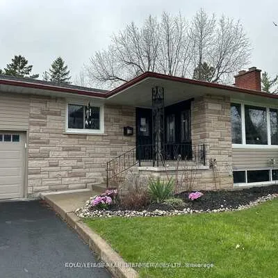 231,&nbsp;Elizabeth, Brampton South, Brampton