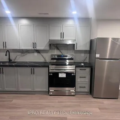 40,&nbsp;Beachville, Credit Valley, Brampton