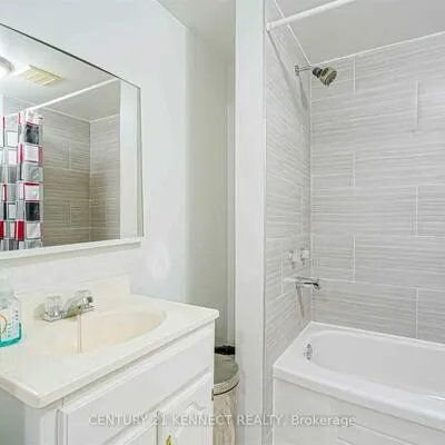 4,&nbsp;Somerset, Heart Lake West, Brampton
