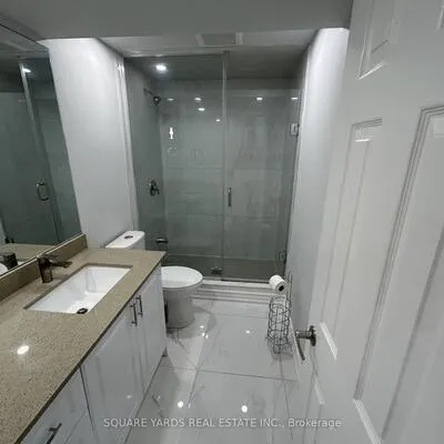 55,&nbsp;Bluffwood, Brampton East, Brampton