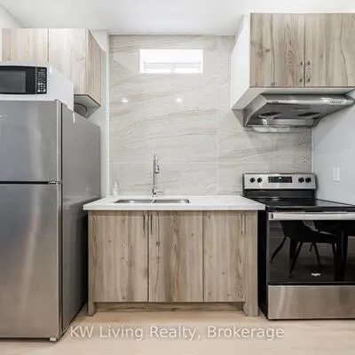 72,&nbsp;bermondsey, Bram West, Brampton