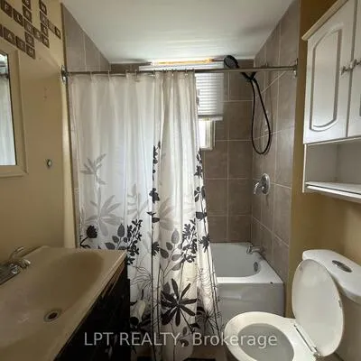 37,&nbsp;Elizabeth, Downtown Brampton, Brampton