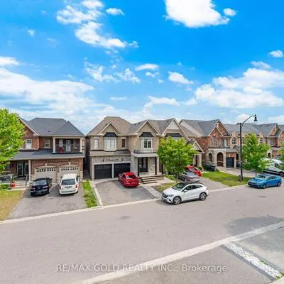 78,&nbsp;Pennycross, Northwest Brampton, Brampton
