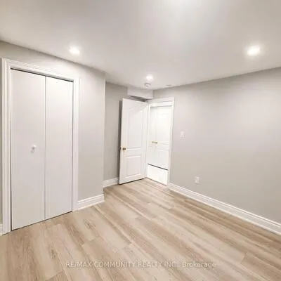 3,&nbsp;Streamline, Madoc, Brampton