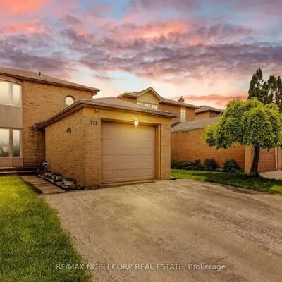 30, Mayberry, Central Park, Brampton