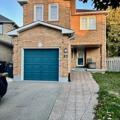 82,&nbsp;Ready, Fletcher's West, Brampton