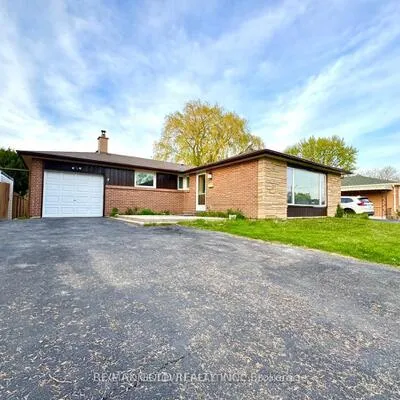 7,&nbsp;Addington, Avondale, Brampton