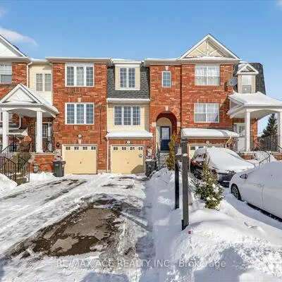 111,&nbsp;Dunlop, Fletcher's Meadow, Brampton