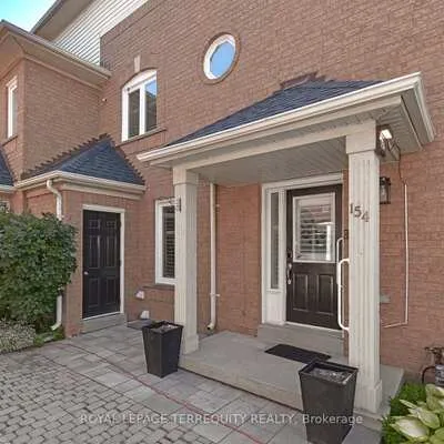 154, Pressed Brick, Brampton North, Brampton