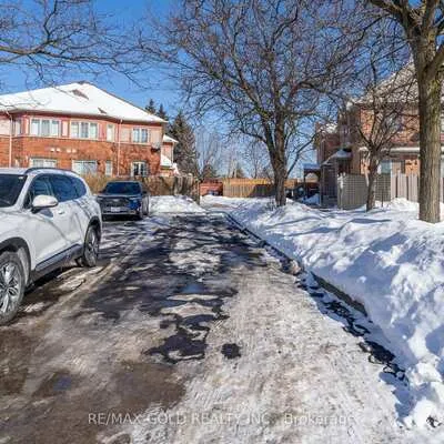 97, Quail Feather, Sandringham-Wellington, Brampton