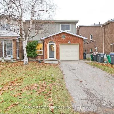 120,&nbsp;Simmons, Madoc, Brampton
