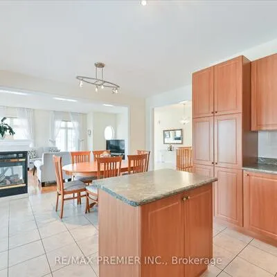 10,&nbsp;Leparc, Vales of Castlemore North, Brampton