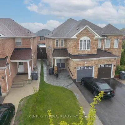 4,&nbsp;Parisian, Vales of Castlemore, Brampton