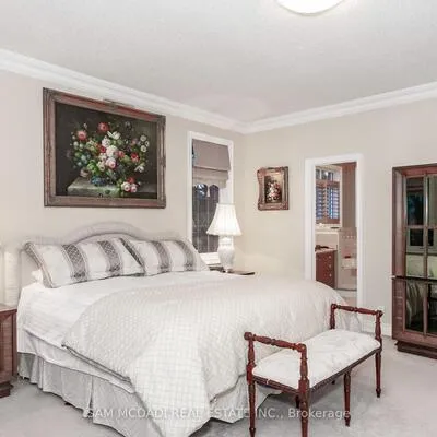 50,&nbsp;Links, Credit Valley, Brampton