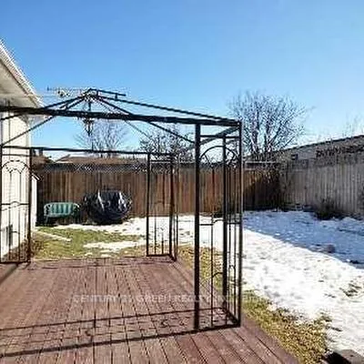 9,&nbsp;Ridgetop, Northwood Park, Brampton