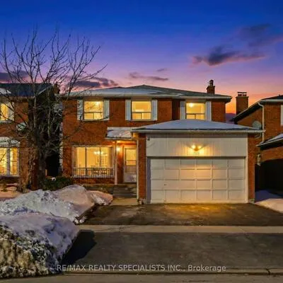 198,&nbsp;Vodden, Brampton West, Brampton