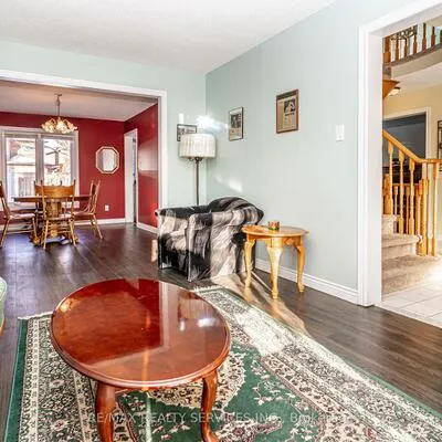 7,&nbsp;Laidlaw, Westgate, Brampton