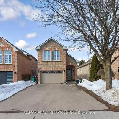 50,&nbsp;Sunny Glen, Northwest Sandalwood Parkway, Brampton